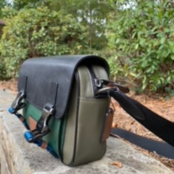 Coach League Messenger/Courier Bag - Picture 11 of 12